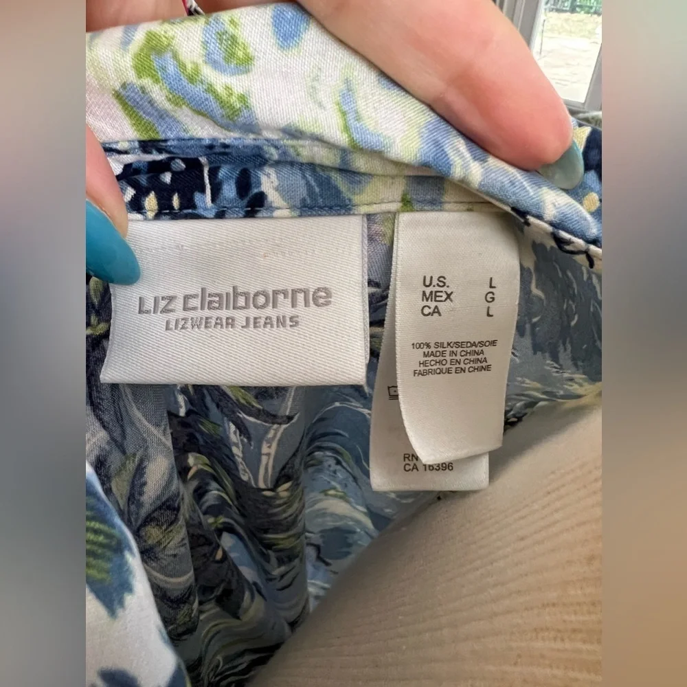 Liz Claiborne Silk Hawaiian Shirt - Picture 3 of 3